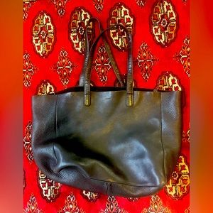 BAGGU Natural Milled Leather Shoulder Tote in Black RARE LARGE SIZE